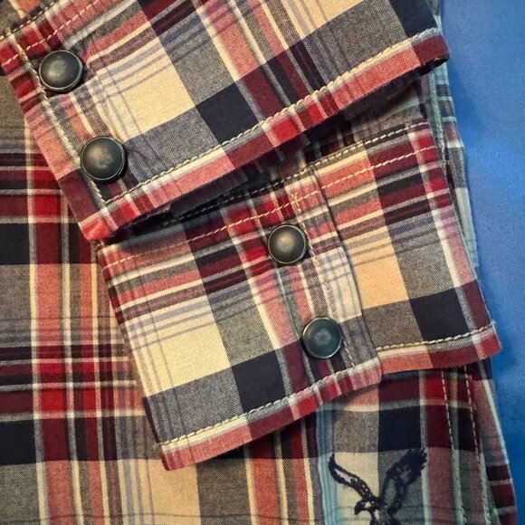 American Eagle Men's tan-black-red Plaid Long-sleeve, buttoned Shirt, size XS/TP - Picture 6 of 8